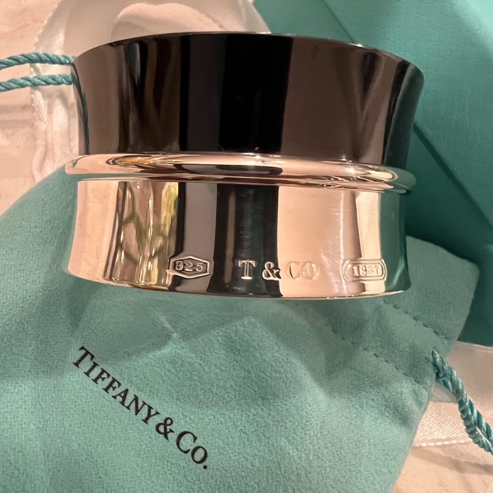Title : Tiffany & Co 1837 Wide Cuff In Titanium & Silver NEW